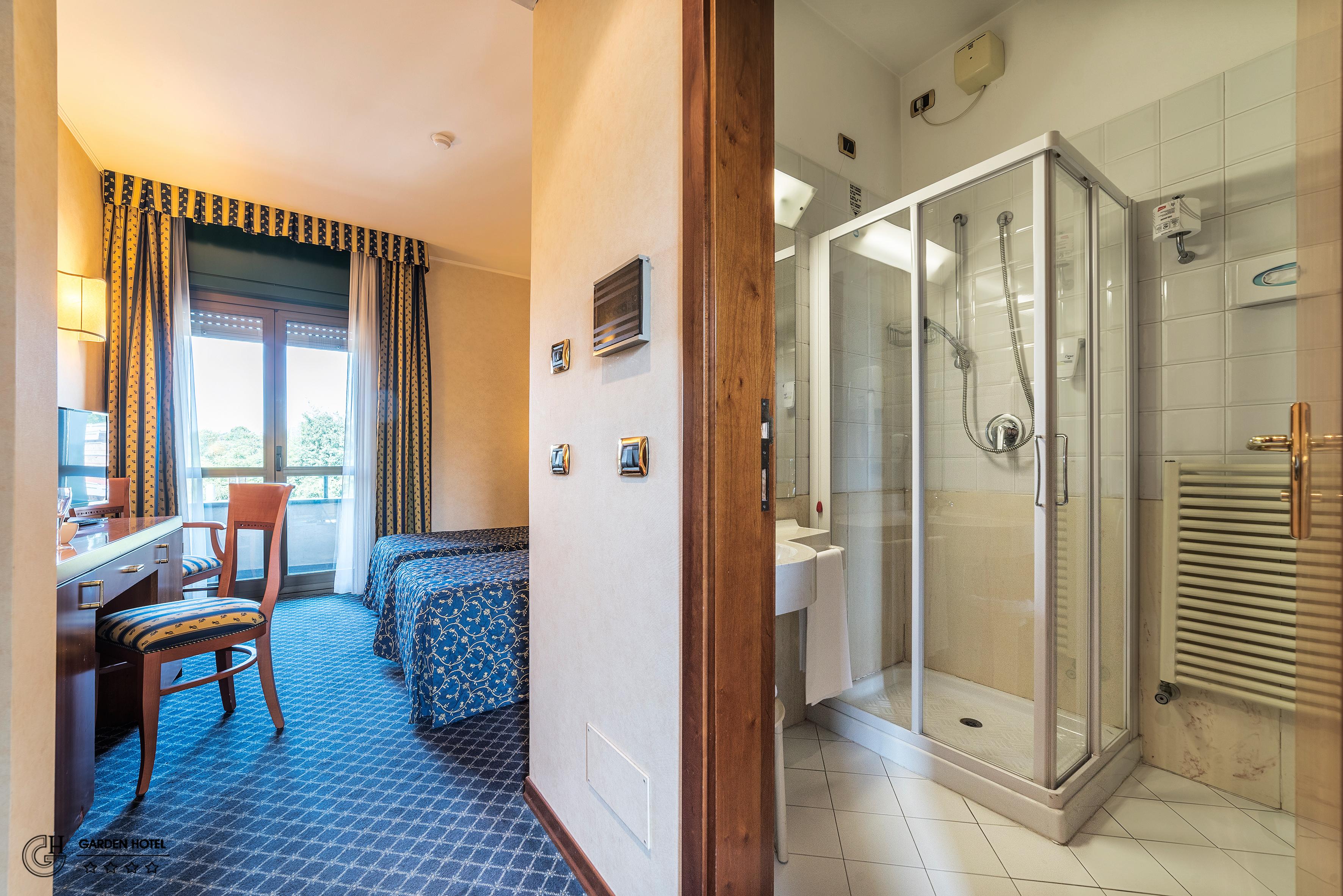 Hotel Garden Терни Экстерьер фото