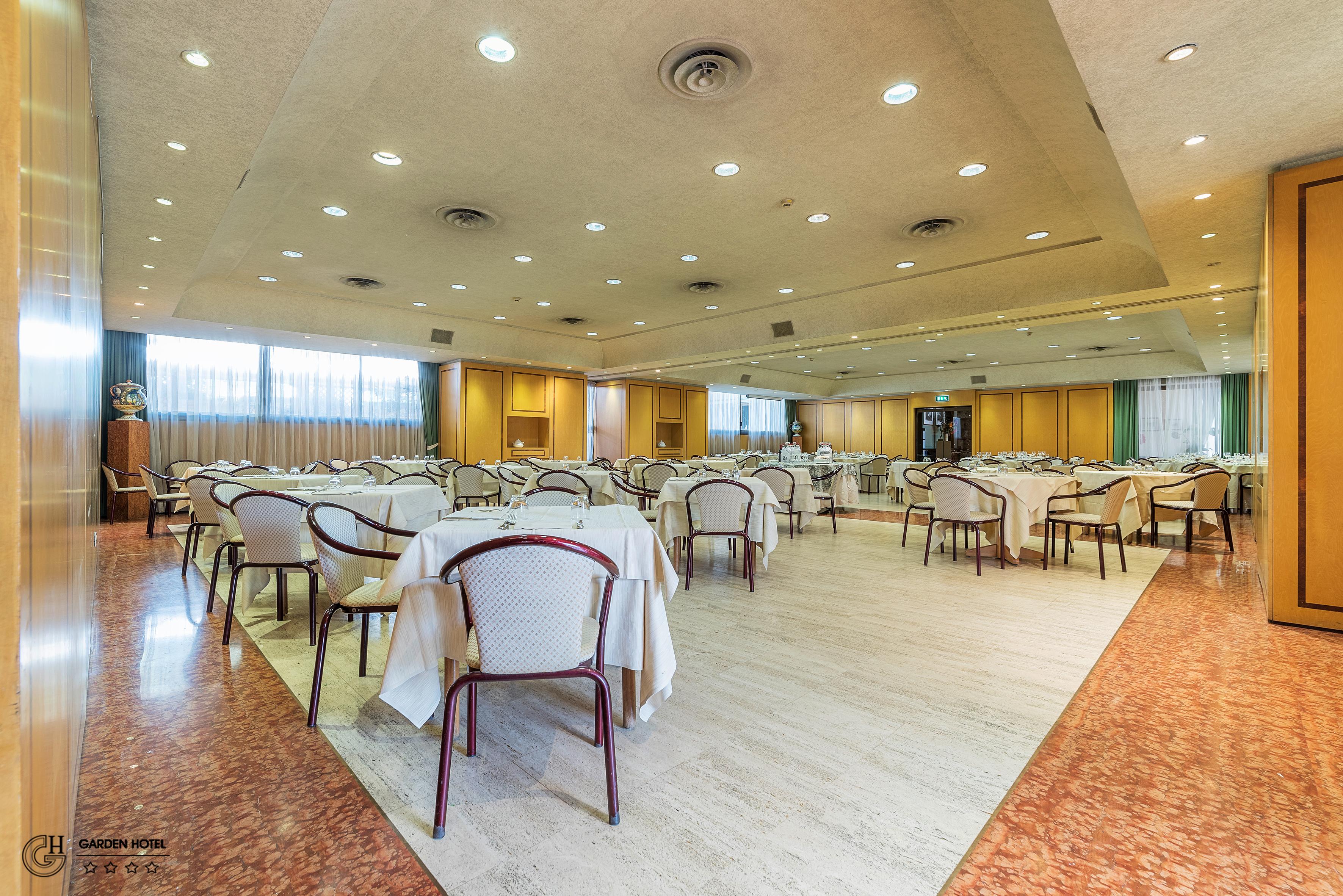 Hotel Garden Терни Экстерьер фото