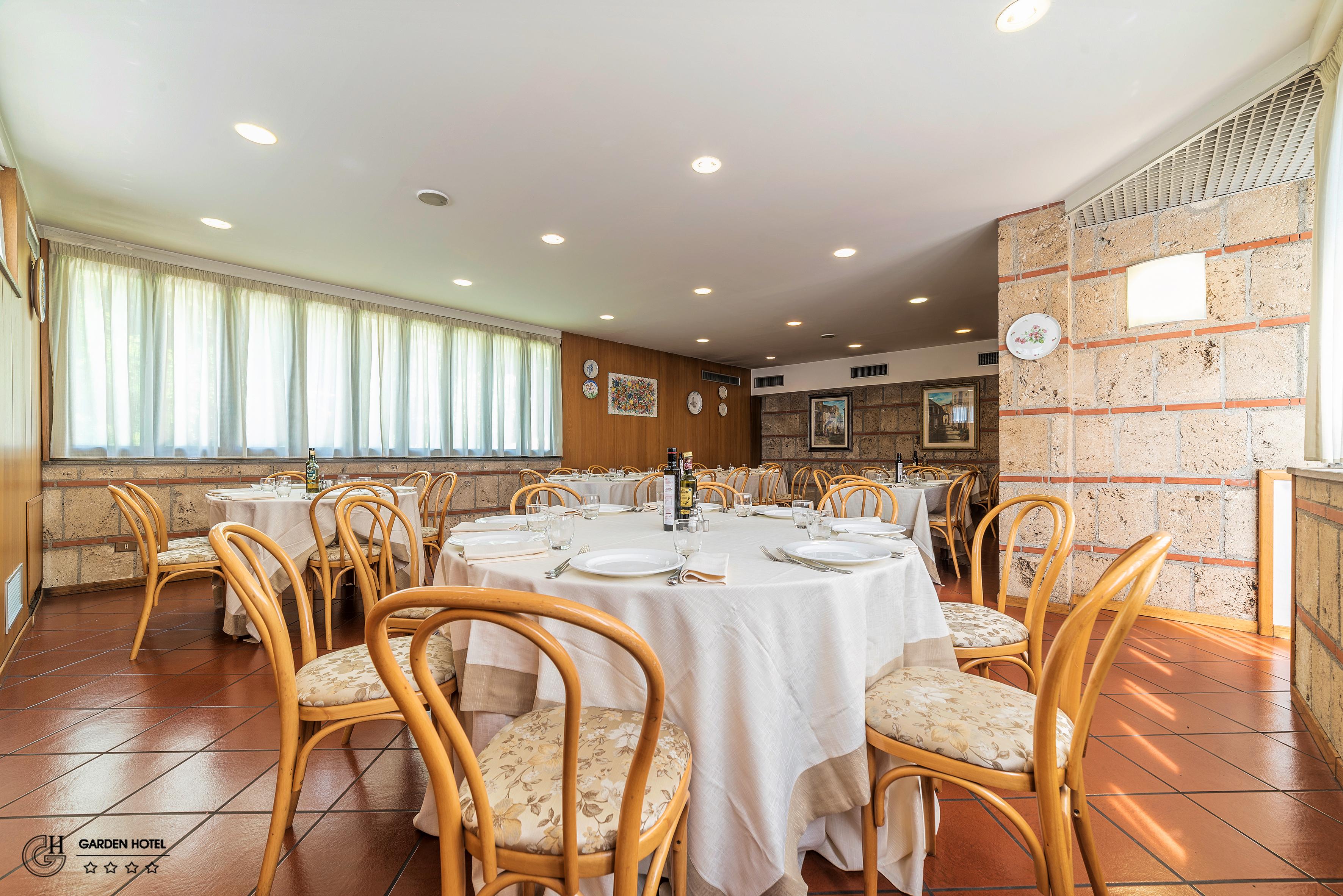 Hotel Garden Терни Экстерьер фото